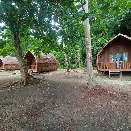 Tanjung Kalemo Resort Batudaka Zewnętrze zdjęcie