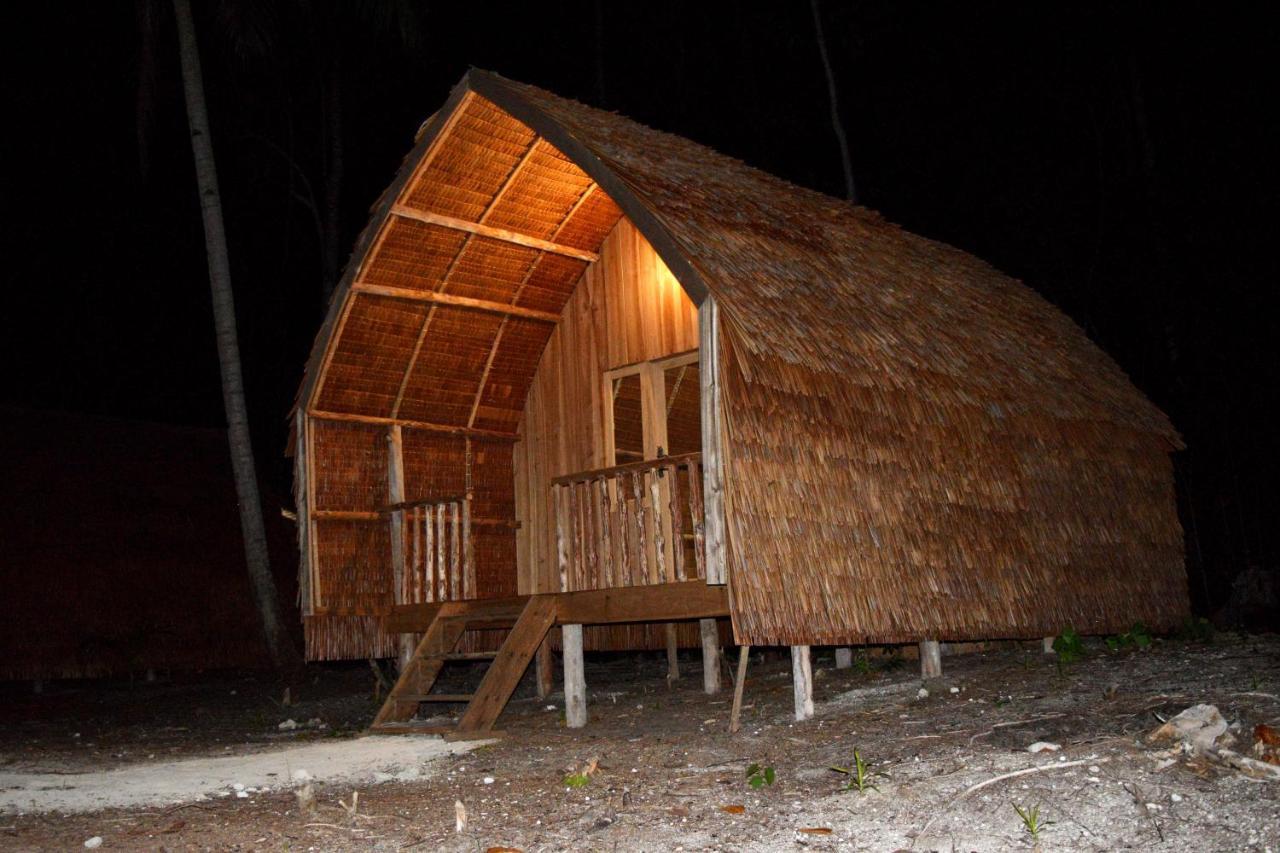 Tanjung Kalemo Resort Batudaka Zewnętrze zdjęcie