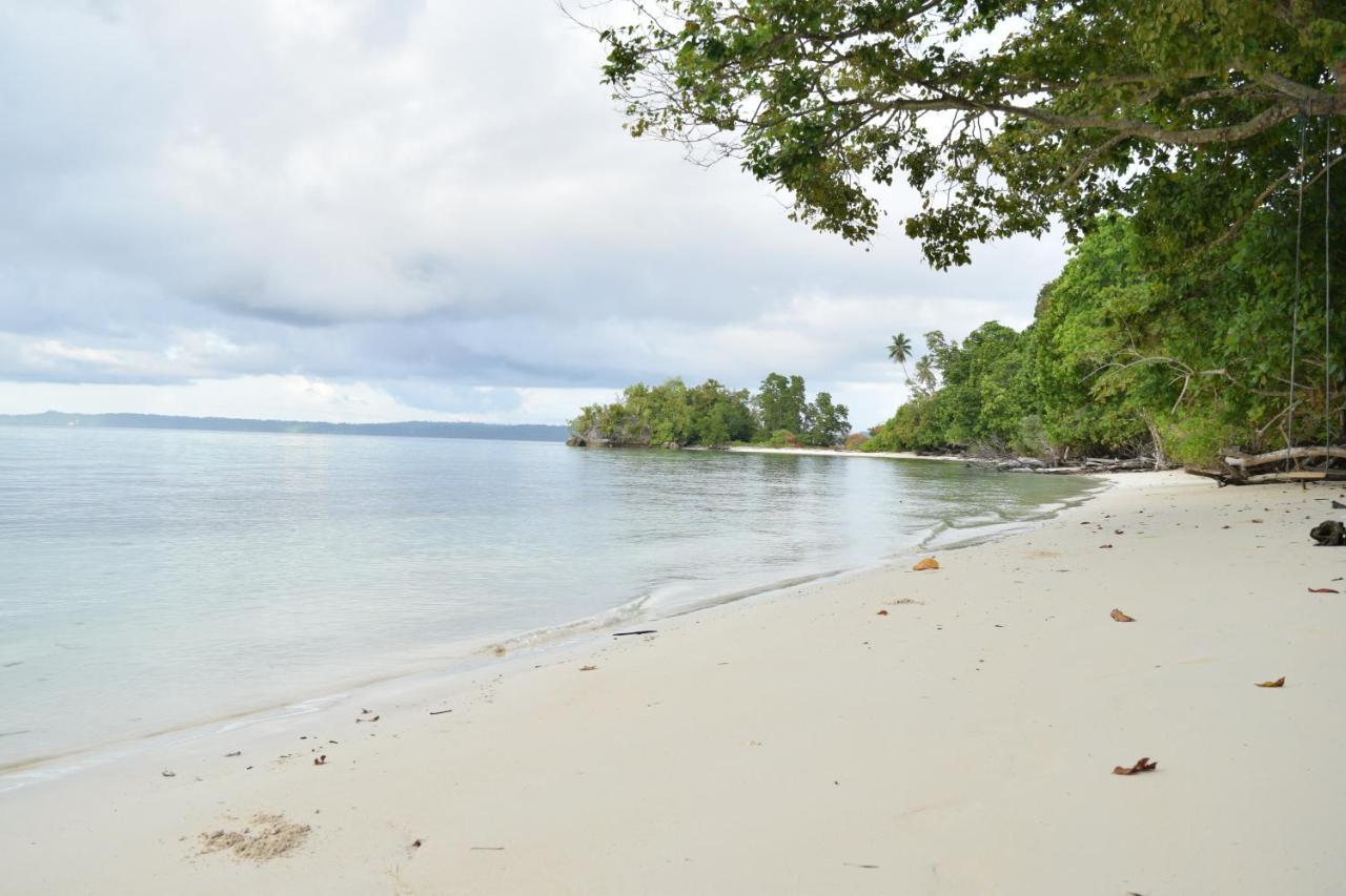 Tanjung Kalemo Resort Batudaka Zewnętrze zdjęcie